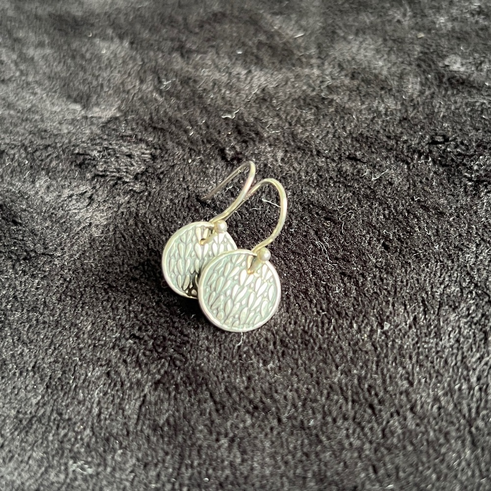 Sterling Silver Knitting Texture Dangle Earrings - image 1